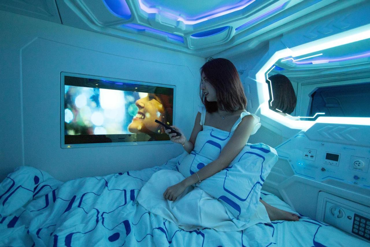 Jc Space Capsule Hotel Kuah Eksteriør billede